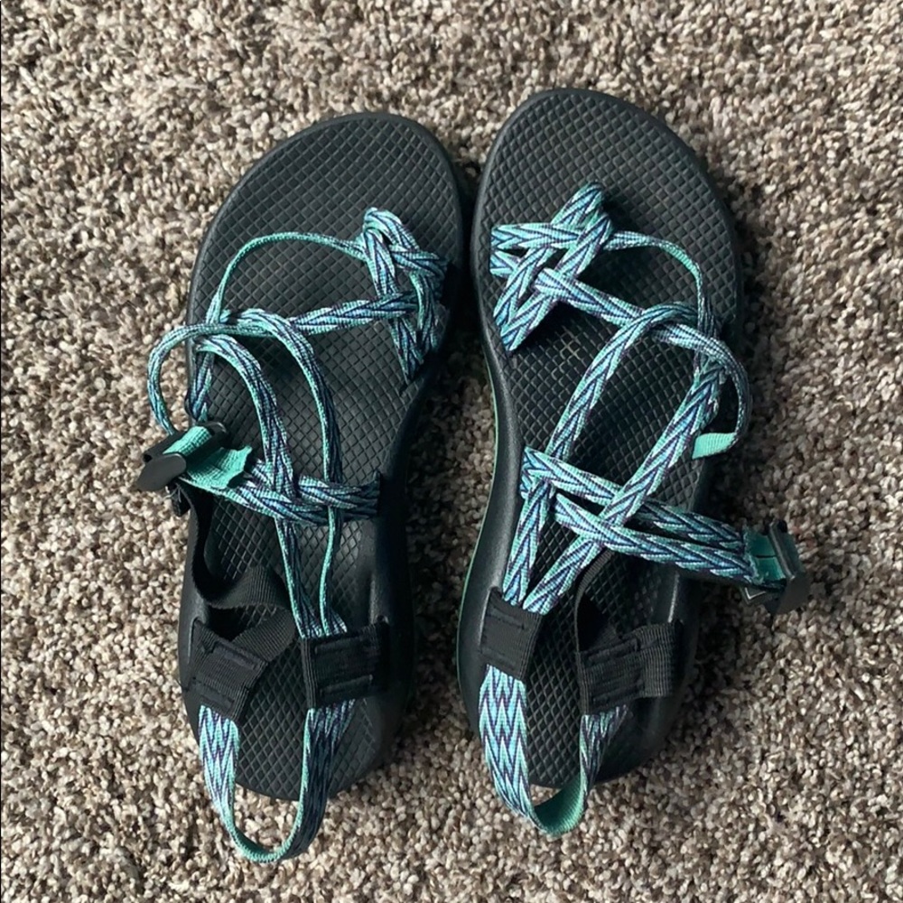 Chaco’s with toe strap